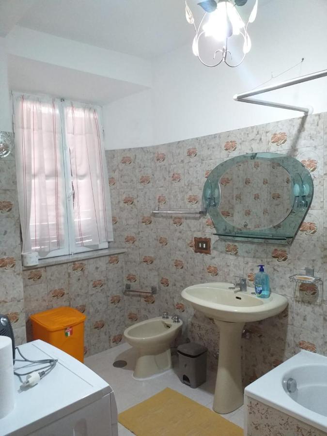 شقة La Casa Di Lina Sezze المظهر الخارجي الصورة