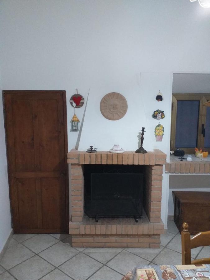 شقة La Casa Di Lina Sezze المظهر الخارجي الصورة