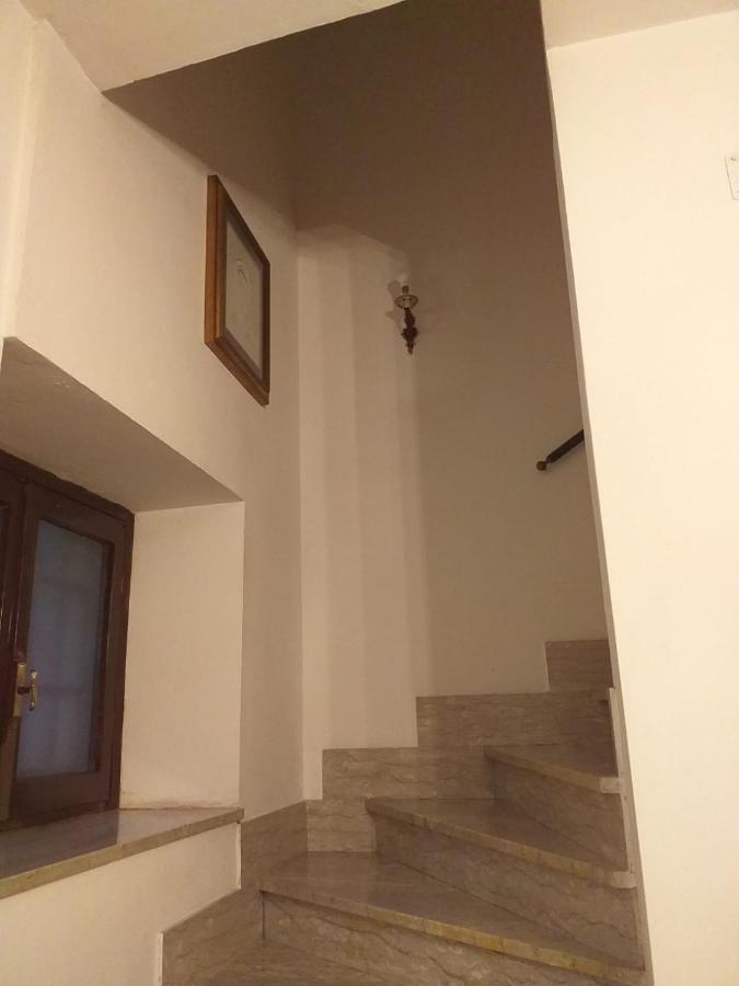 شقة La Casa Di Lina Sezze المظهر الخارجي الصورة