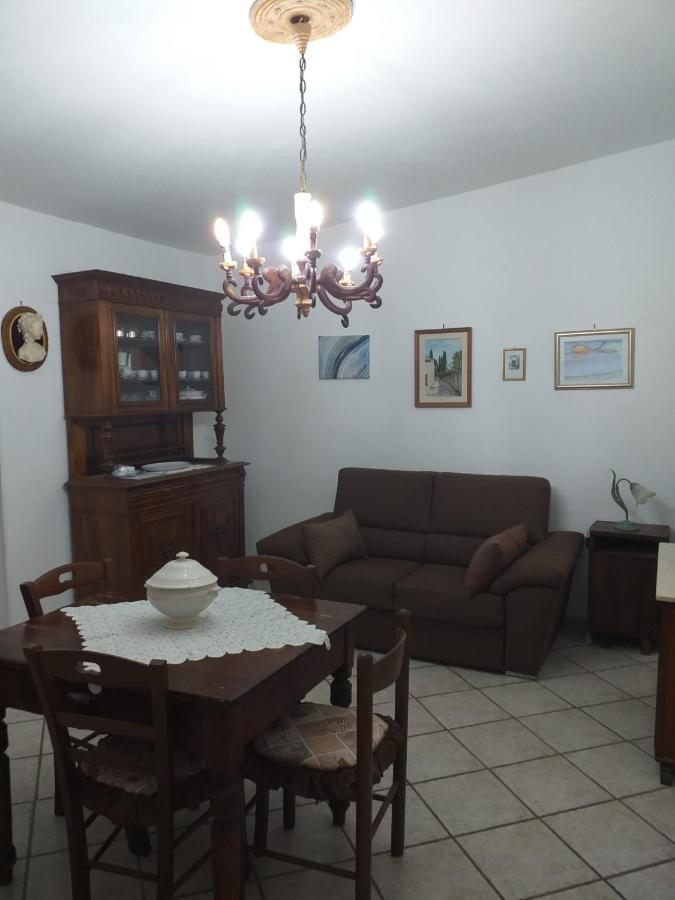 شقة La Casa Di Lina Sezze المظهر الخارجي الصورة